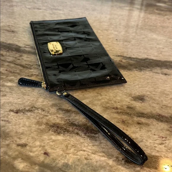 Michael Kors Shiny Black Logo Clutch - Picture 3 of 5